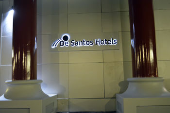 De Santos Hotel Awka Екстериор снимка